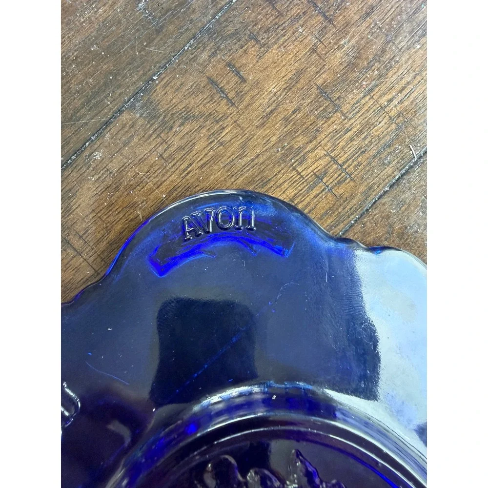 Avon Mount Vernon George Martha Washington Cobalt Blue Glass Platter Vintage